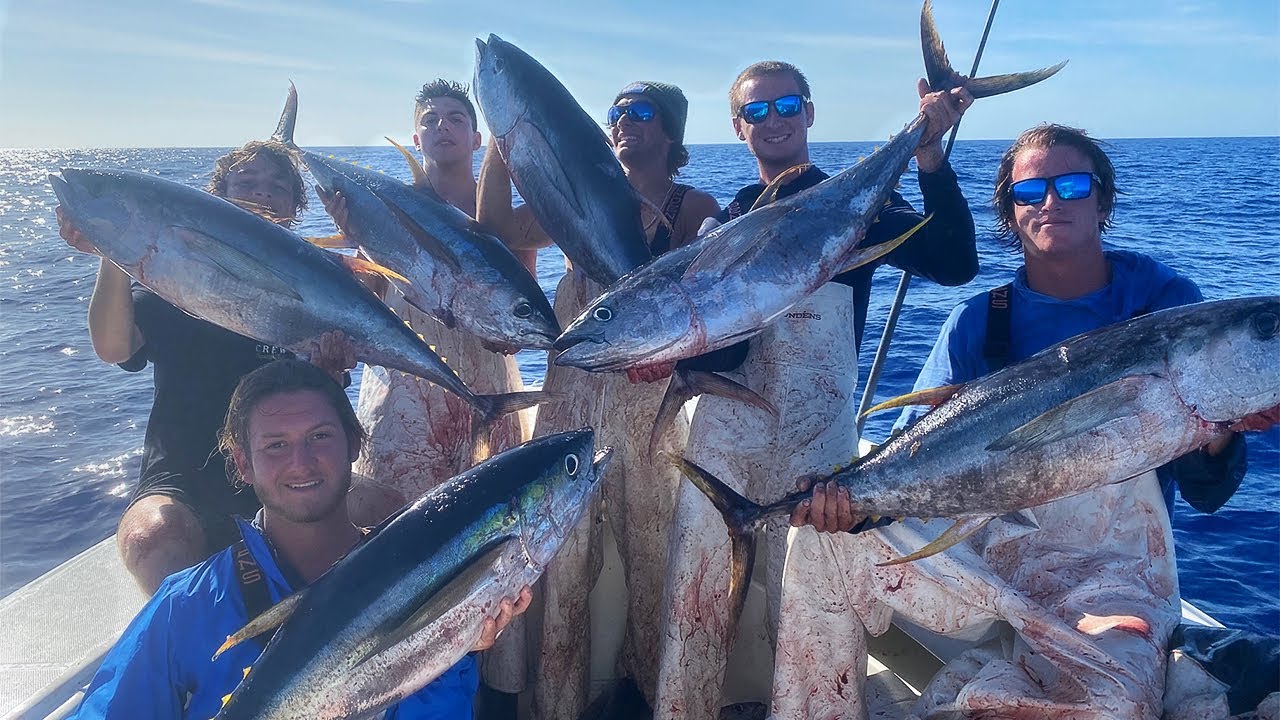 THE MOST INSANE FISHING IVE EVER EXPERIENCED... Yellowfin Tuna Mayhem (Pulled Over By Coast Guard)
