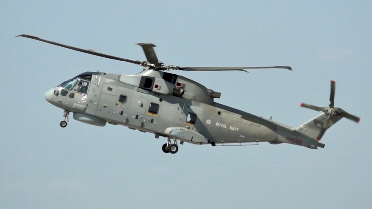 AgustaWestland AW101 EH-101 Merlin HM1 Royal NAVY arrival at RAF Fairford RIAT 2013 AirShow ZH861