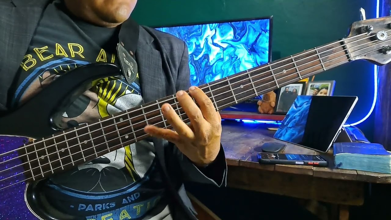 Mix Boleros (Sin Dios + Que feliz es Cantar) Cantantes Del Rey I Bass cover 
