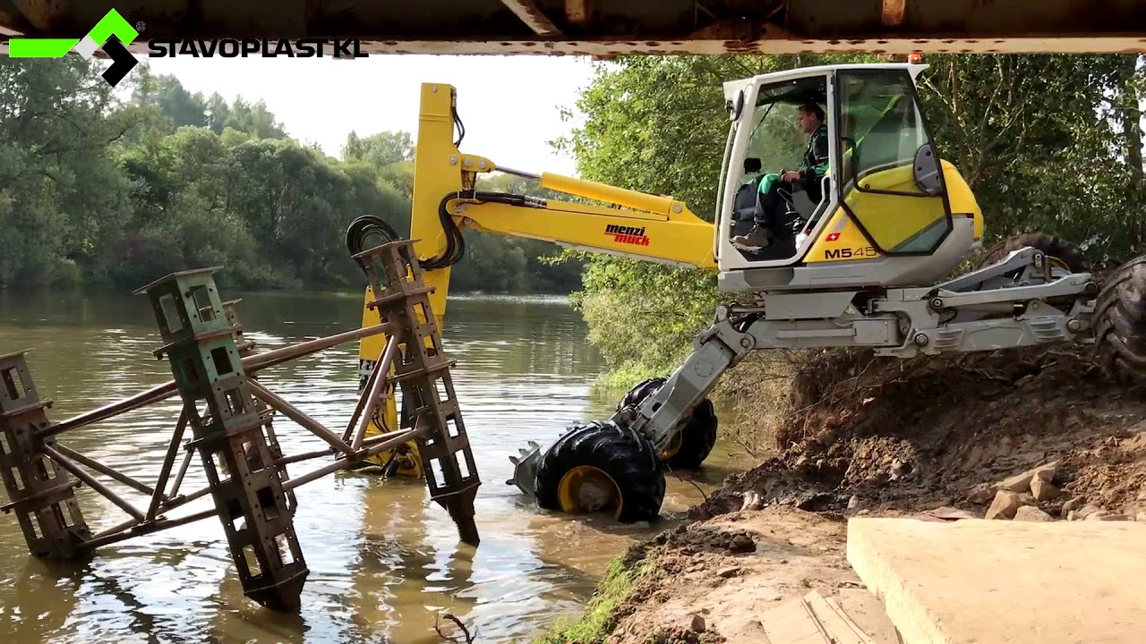 Menzi Muck M545 - Oprava mostu / Menzi Muck M545 - Bridge repair / STAVOPLAST KL
