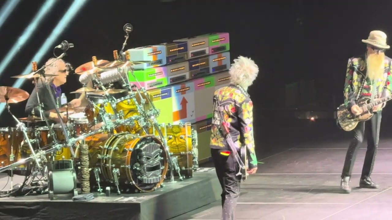 ZZ Top Live in Auckland - 2025