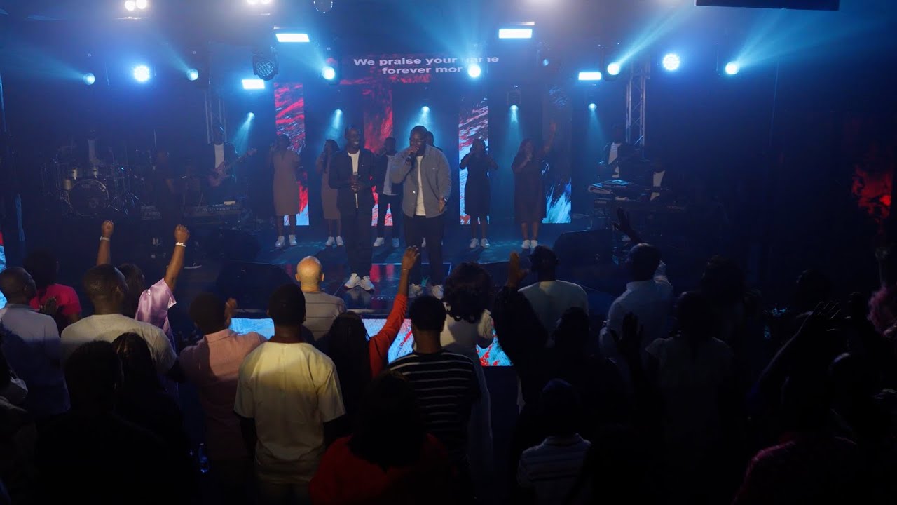 KOFI ENNIN- Messiah (Live) feat Ps CURTIS QUARCOO