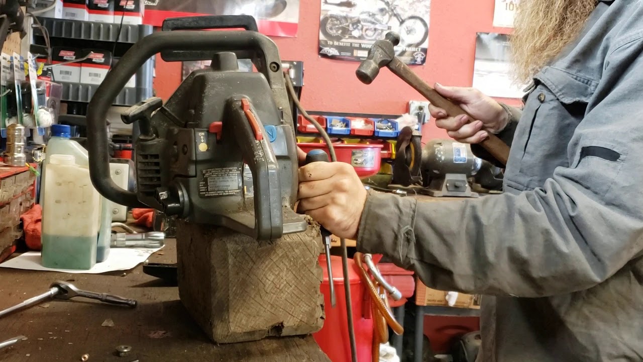 Chainsaw Oil Pump Replacement || Newer Craftsman, Poulan, Mcculloch etc.