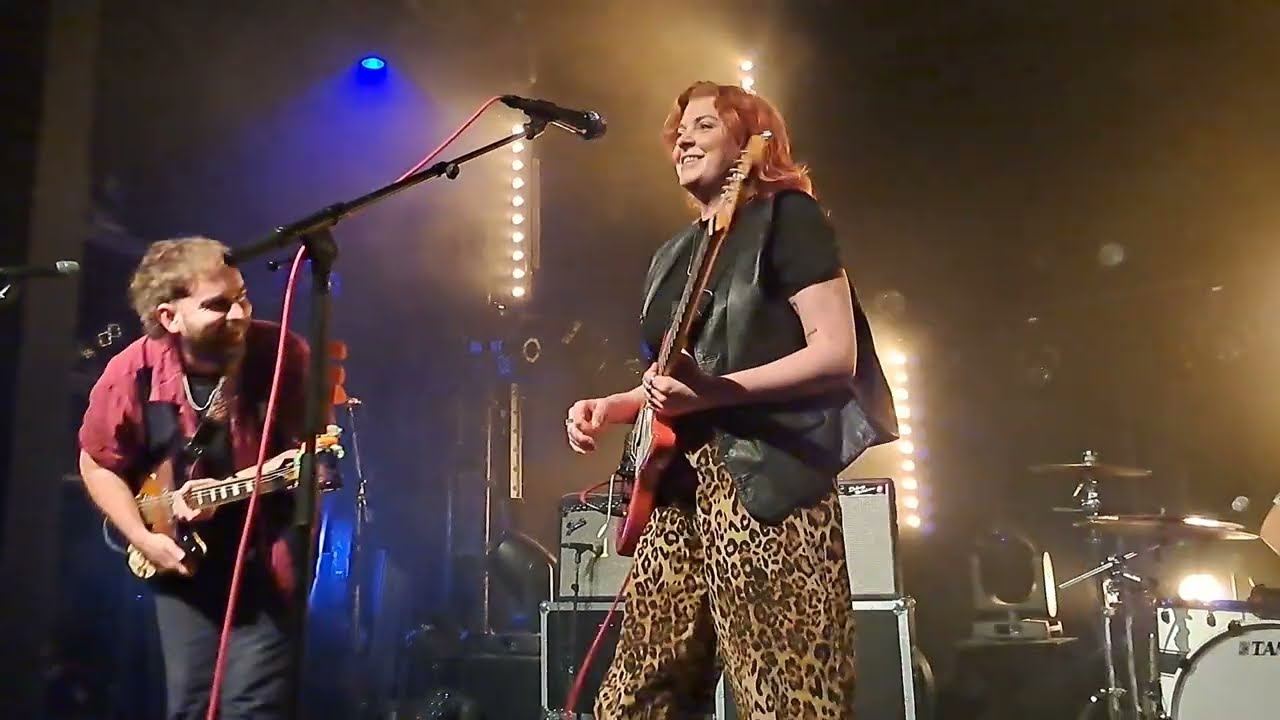 Sprints - Feast - live @ Rotondes Luxembourg 14.12.2024