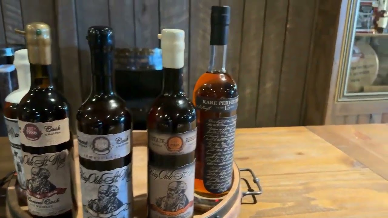 Inside Preservation Bar: A Bourbon Lover&rsquo;s Paradise 🥃