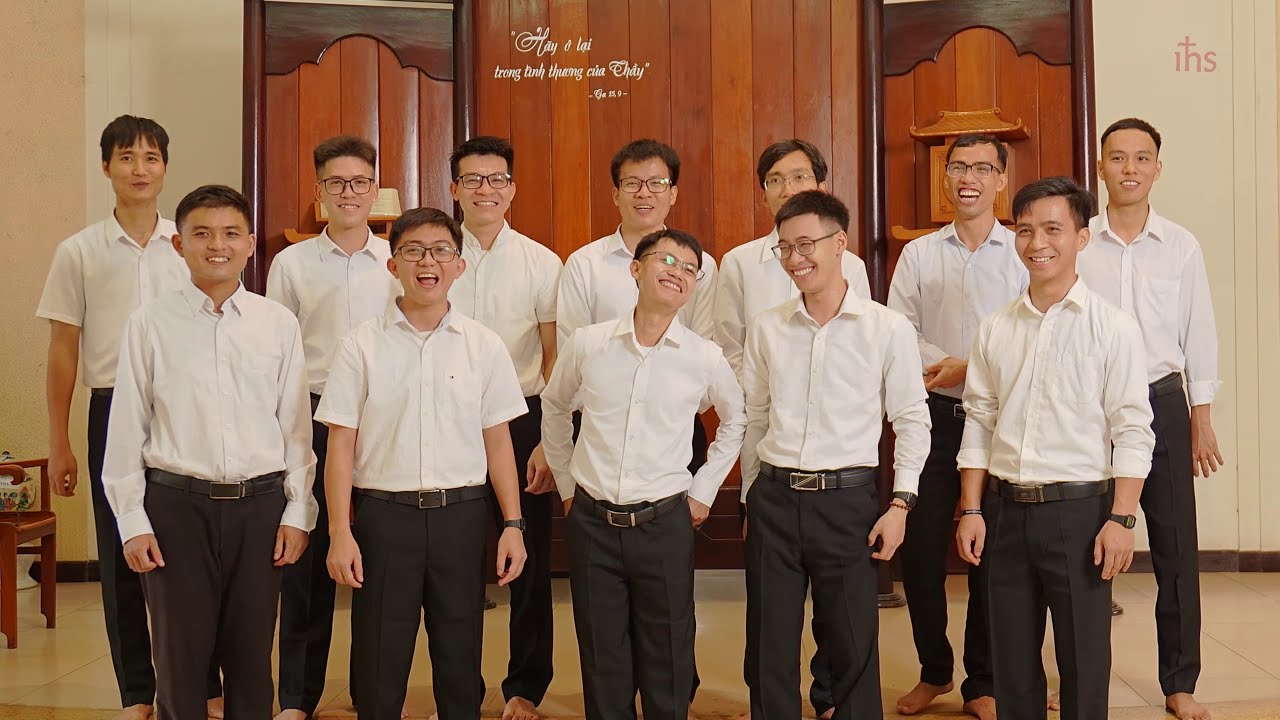 12 Tập Sinh Dòng Tên Việt Nam Trước Giờ Tuyên Khấn (2025): Niềm Xác Tín Của Tôi...