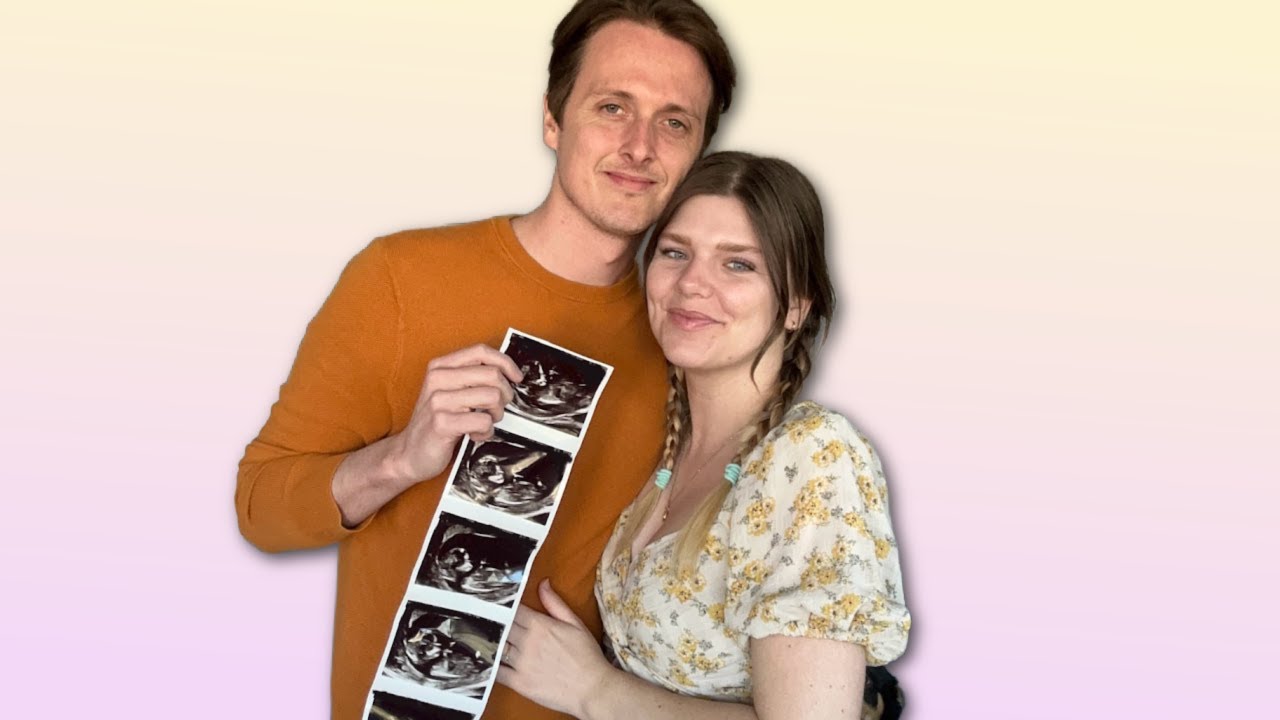 we're having a baby!! 💕
