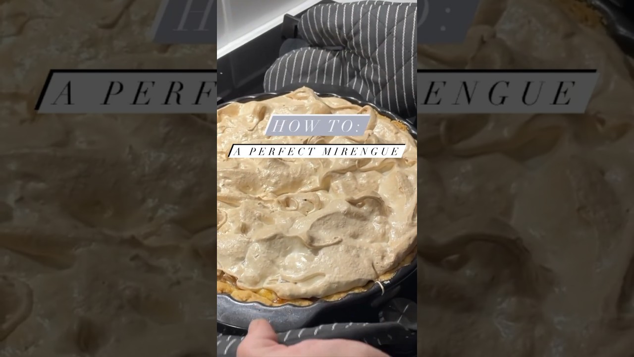 How to make a perfect meringue 💫🤍                      #cake #baking #cooking #meringue #toppings
