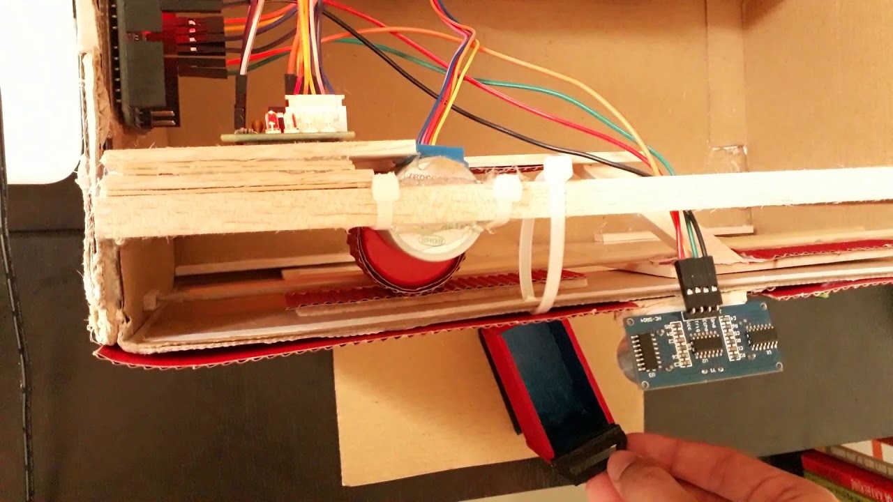 Puerta autom&aacute;tica de supermercado con sensor ultrasonido y motor paso a paso