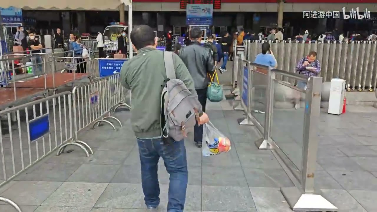 廣州火車站實拍：4月1日，清明前夕「魔幻現狀」，這還是我們認識的老站嗎？