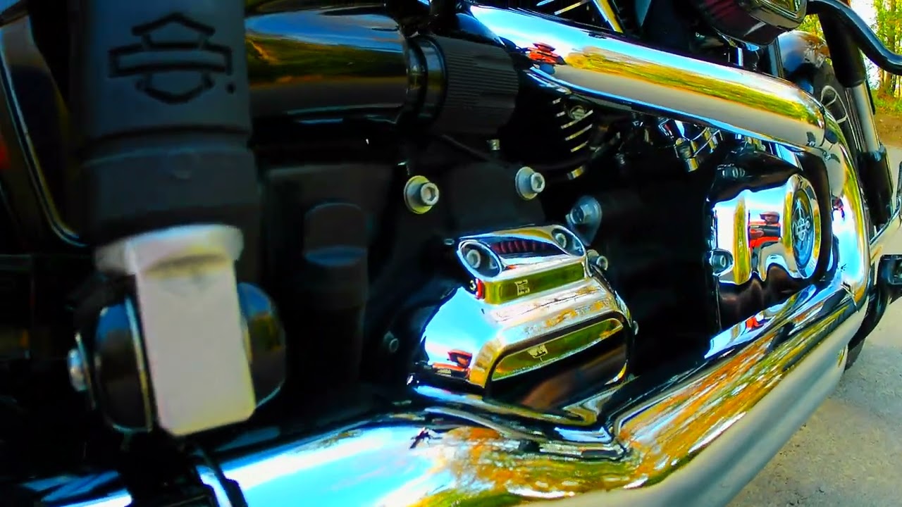 Harley Davidson Sport Glide 2024, stage 1, Cobra 909 exhaust.