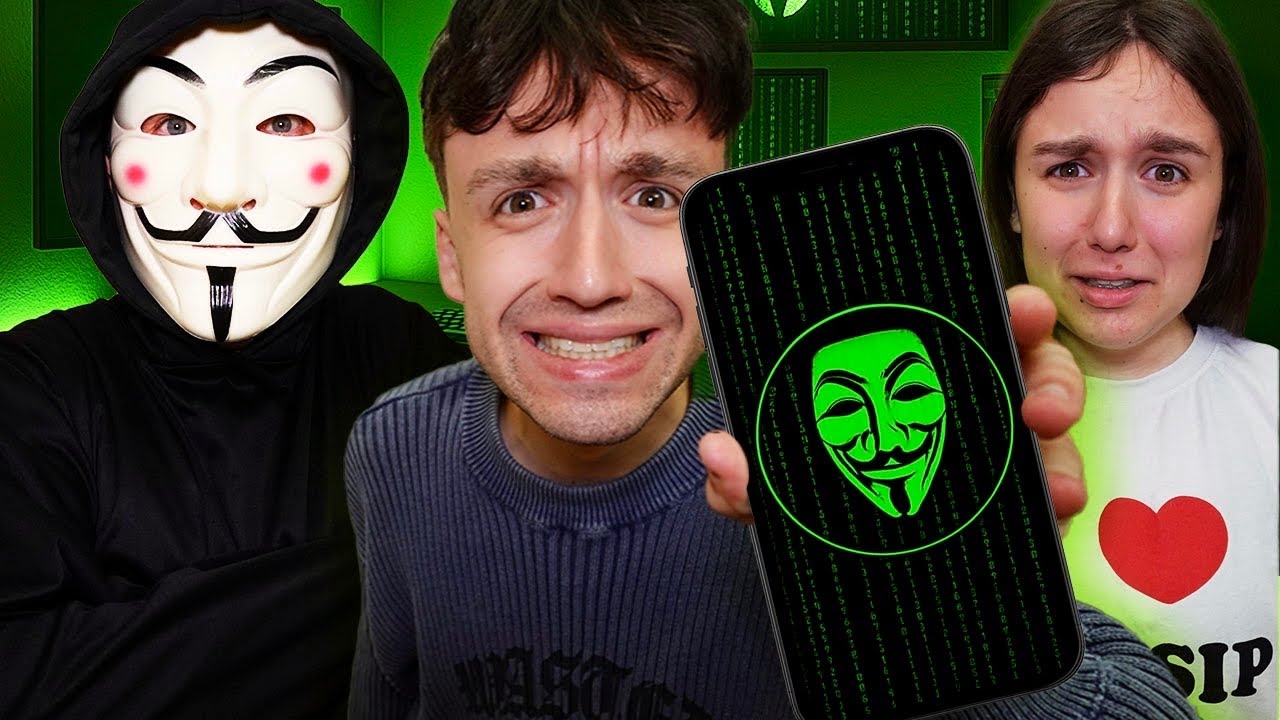 UN HACKER NOUS A PIÉGÉ ! IL VIENT CHEZ NOUS ! - PINK LILY