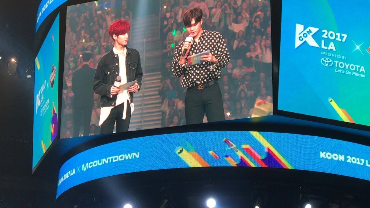 FULL INTRO STAGE KCON Day 2 2017 (GOT7, WANNA ONE walking down my aisle, KARD, NCT127, ASTRO, ETC)