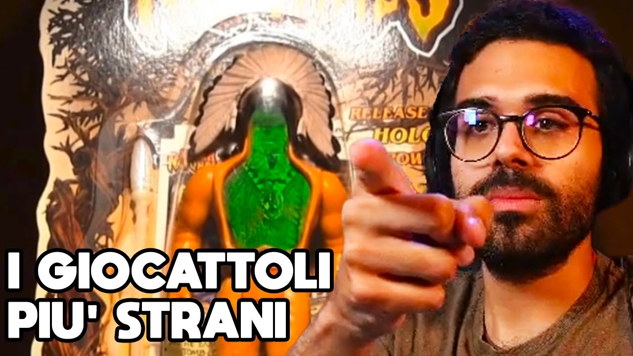DARIO MOCCIA REAGISCE AI GIOCATTOLI PIU' STRANI