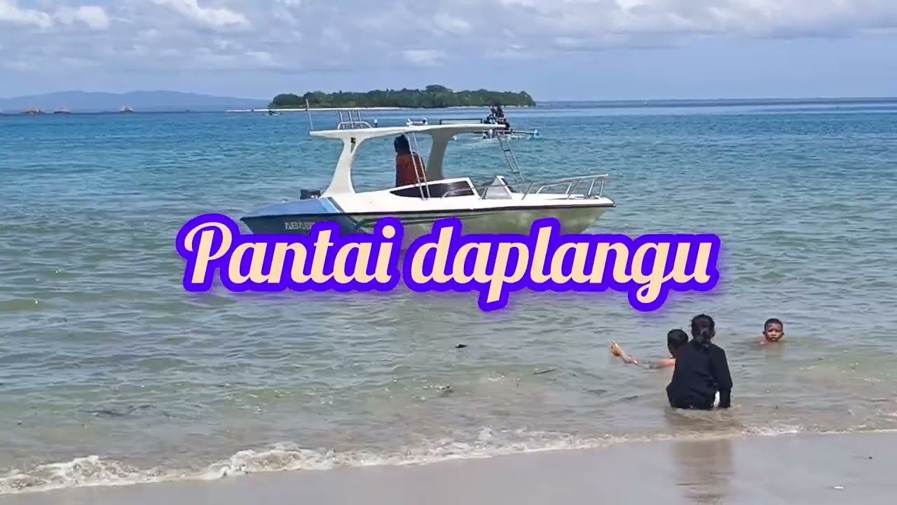 Pantai daplangu  liburan lebaran ujungkulon pandeglang banten 