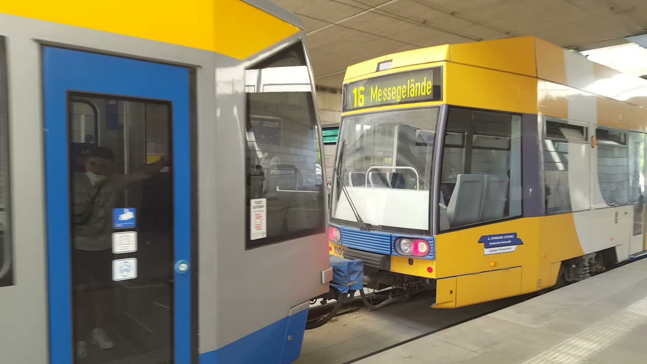 Leipzig Straßenbahn in S-Bahnhof Messe (Tram/Bus)(Leipzig)