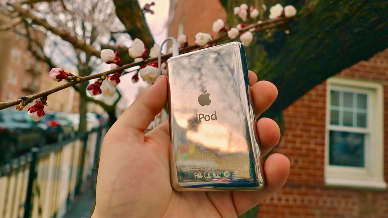 Using an iPod Classic in 2025… Here’s Why