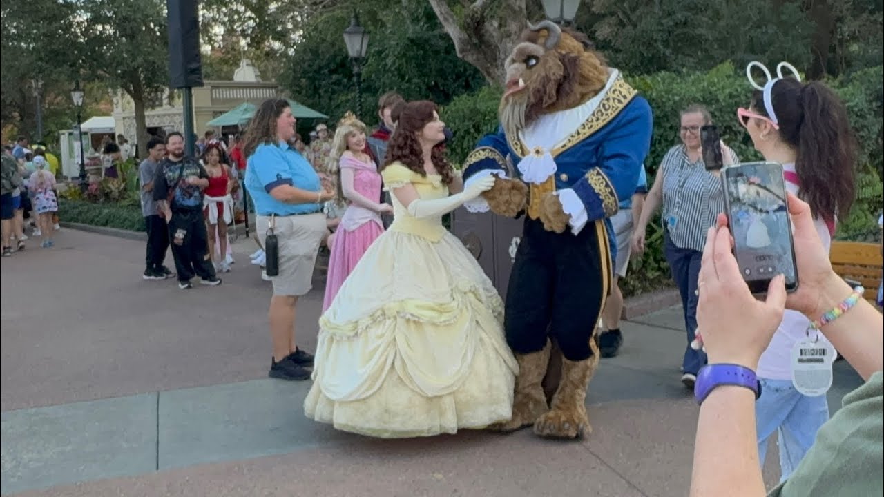 Disney Princess and Princess at Epcot for Valentines Day 
