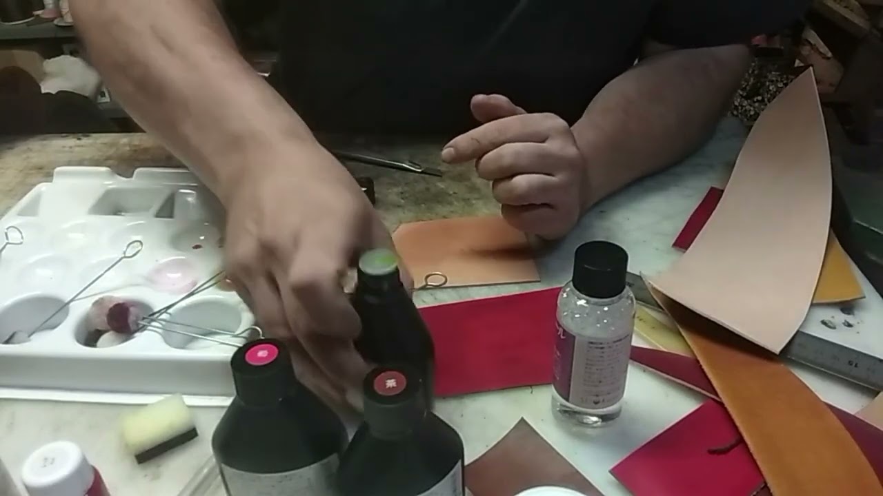 Truco para que el tinte de cuero penetre mas