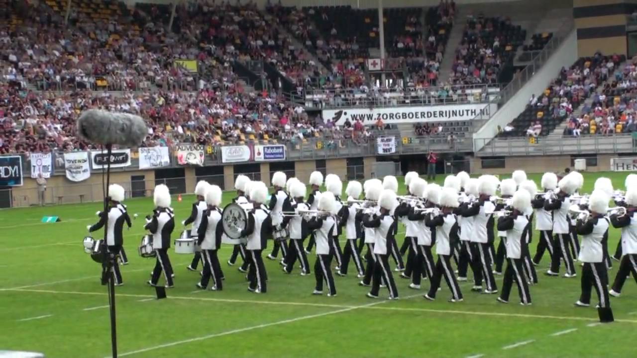 Advendo Sneek Marsparade WMC 2009 deel 2 van 2