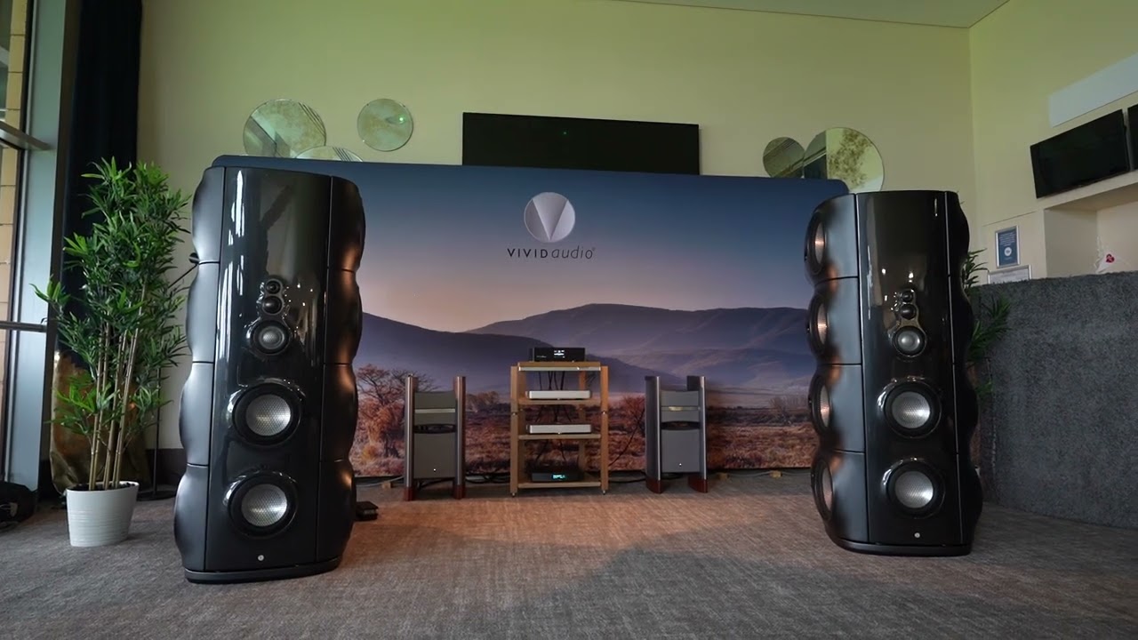UK hifi Show Live 2024 / Sound Design / Vivid Audio Moya M1, Halcro, Grimm / Demo Part.2