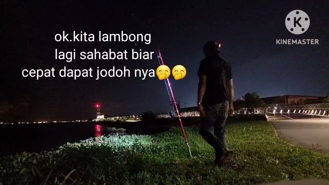 pancing  malam dapat  monter di changi bay dalam suasana raya.singapore fishing..