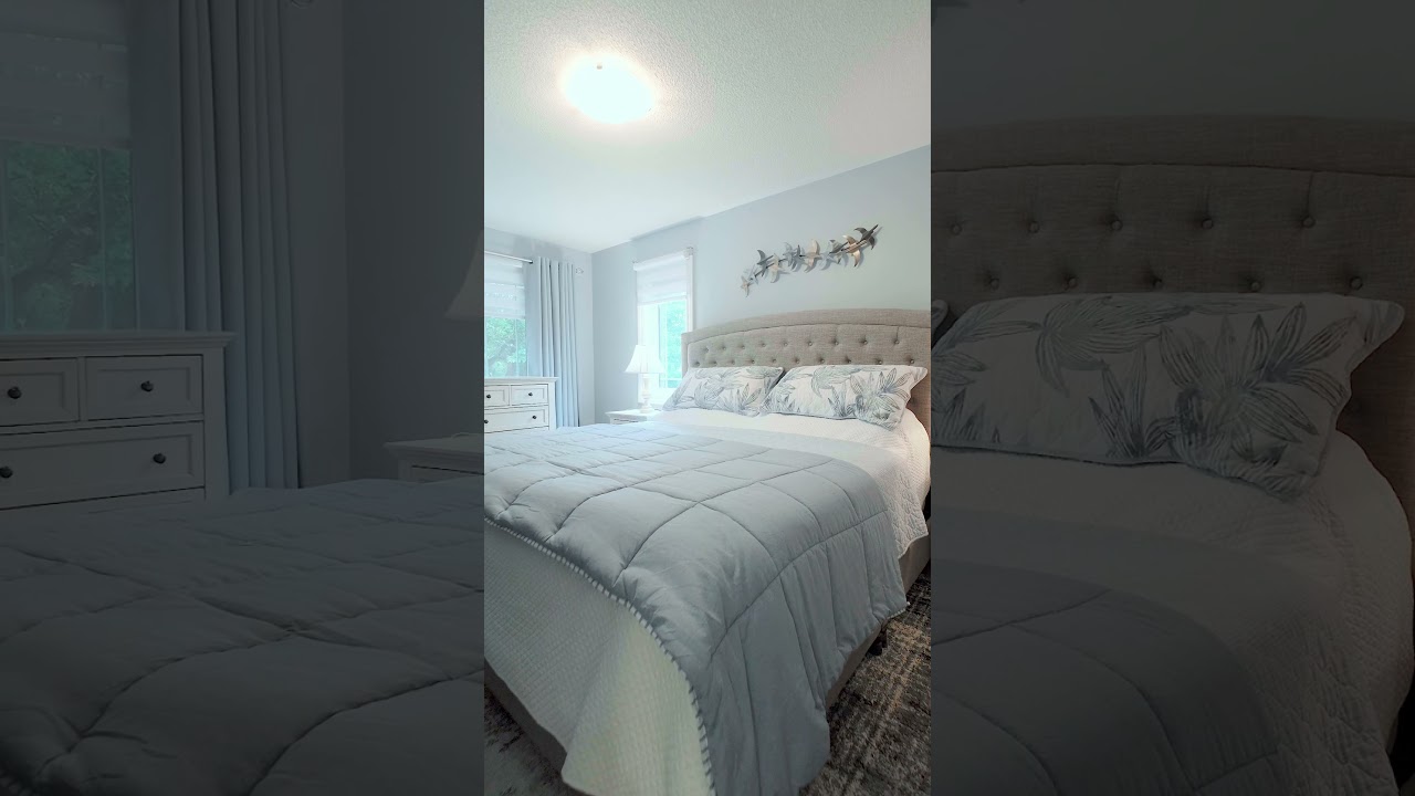 Large CORNER LOT in Burlington's ORCHARD Community | FOR SALE | 5135 Bunton Crescent - Burlington