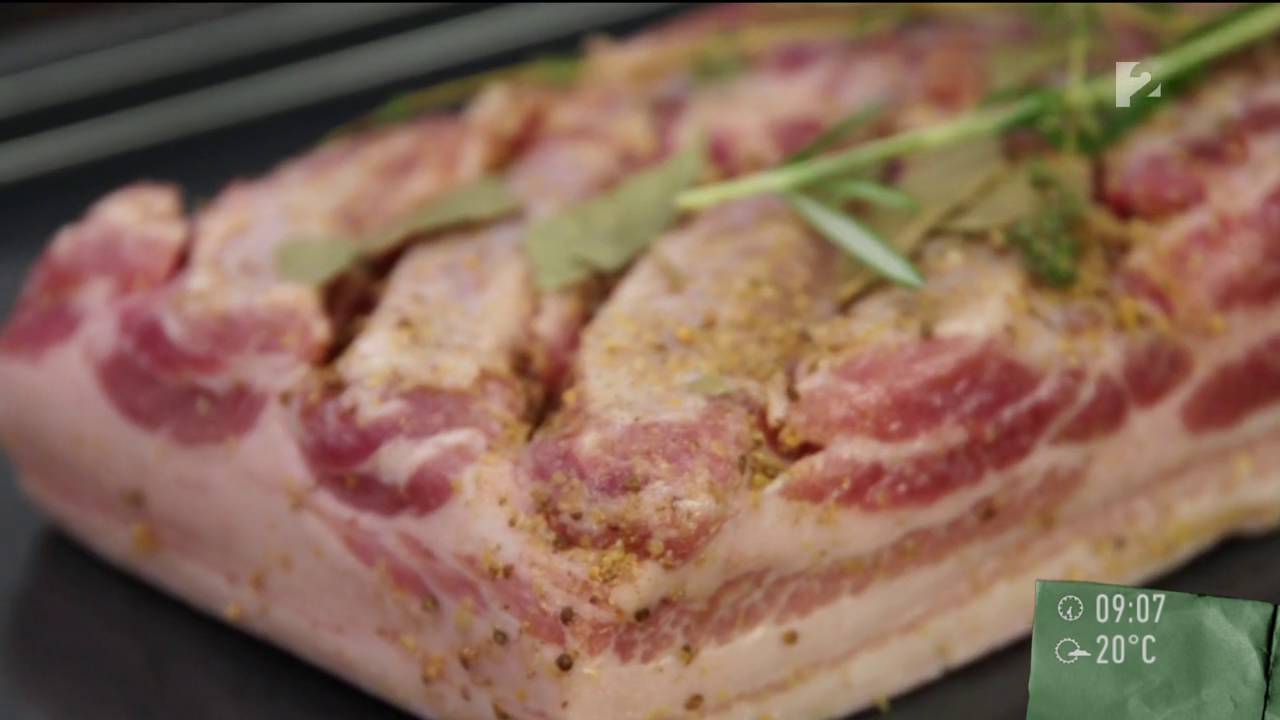 Ropogós császárhús paprikás káposztával (recepttel) - tv2.hu/mokka