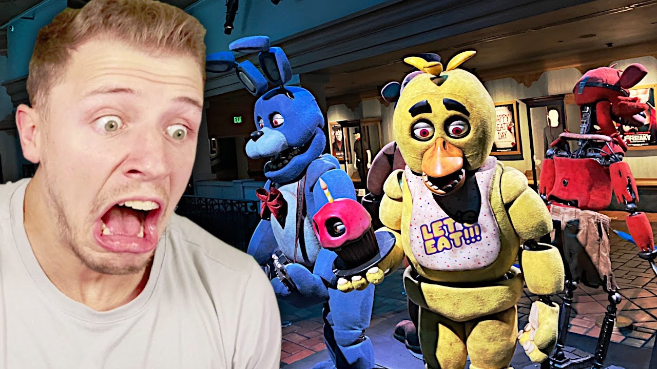 FNAF Animatronics im ECHTEN LEBEN Gesehen ?!