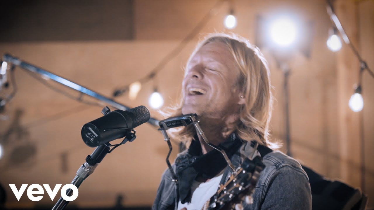Jon Foreman - Red And Gold (Live At Melody League Studios, San Diego, CA/2020)