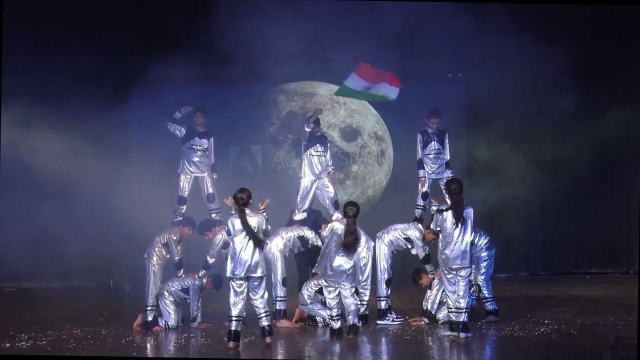 Chandrayan theme dance, Aao tumhe chand par le chale, life line school indore Annual function