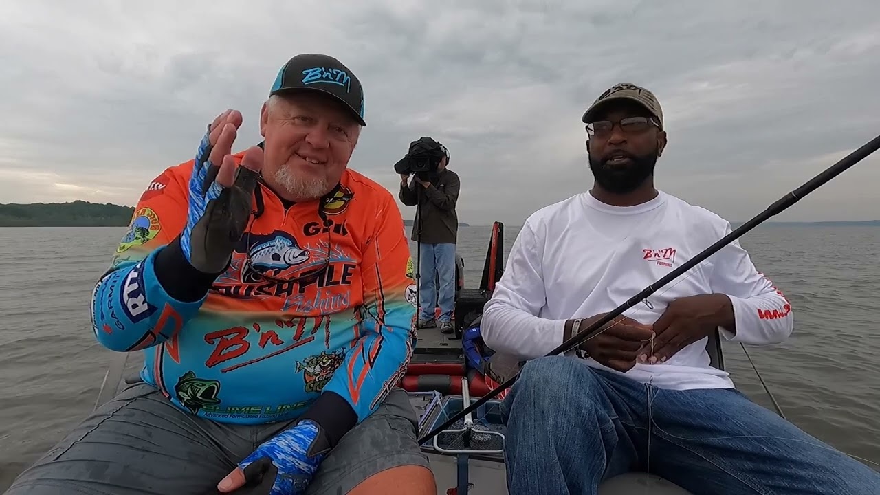 Spider Rigging Sardis with Warren Cotton | Season 8 Episode 10 | BrushPile Fishing