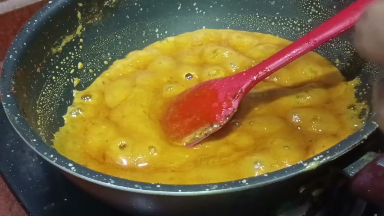 Makar Sankranti special #femas#mungfalikichikki #gud#mungfalli#love #superb#delicious #funky foodie 