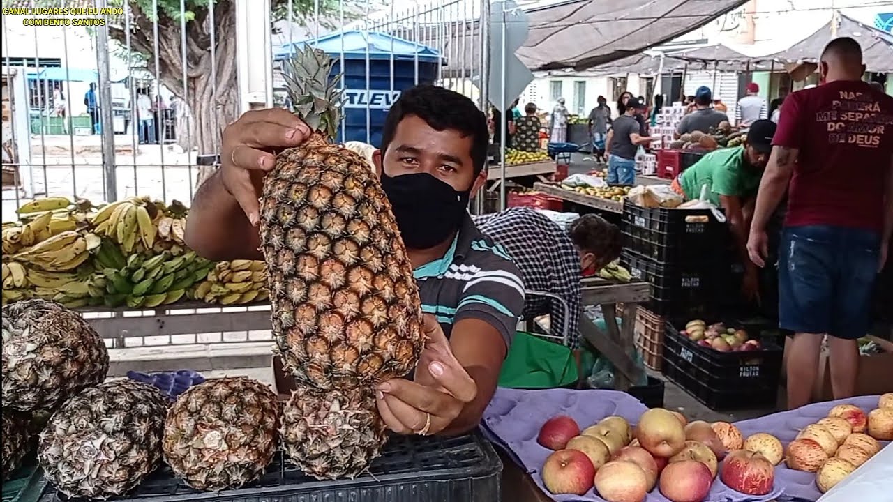 FEIRA LIVRE EM JATAÚBA-PE AGRESTE PERNAMBUCANO NORDESTE BRASILEIRO