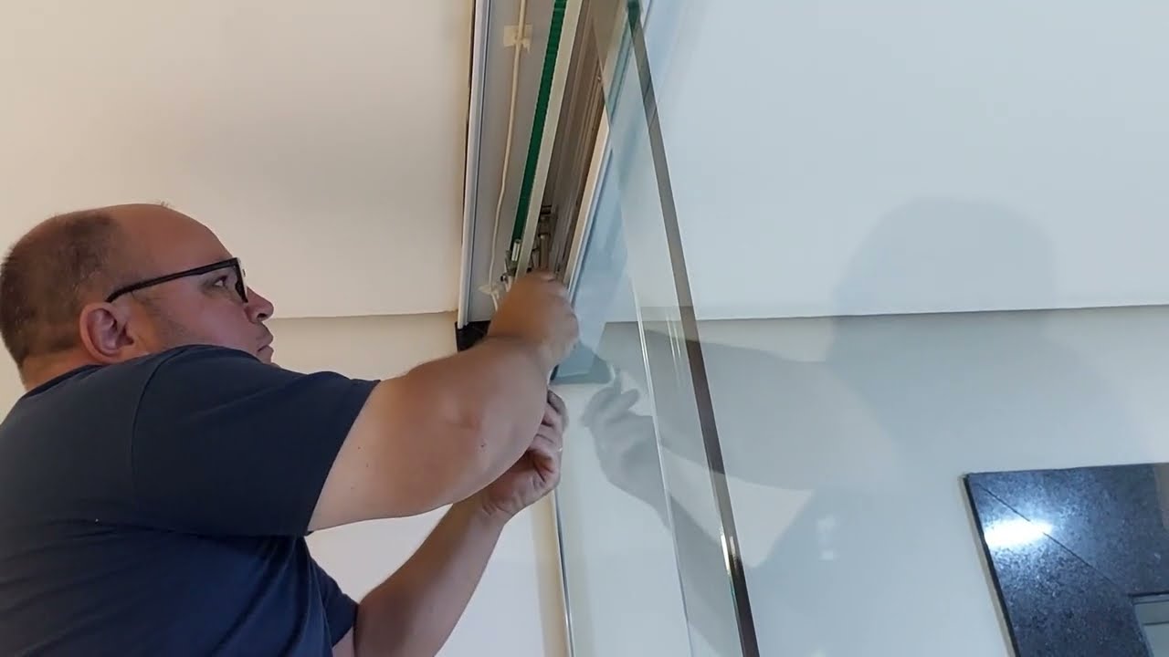 ENTENDENDO UMA PORTA DE VIDRO AUTOMÁTICA