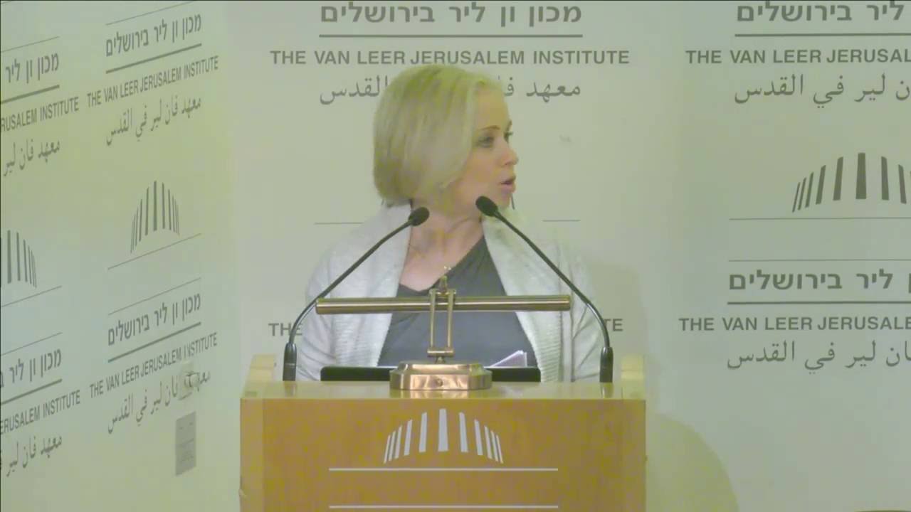 להתפלא מבראשית | ד