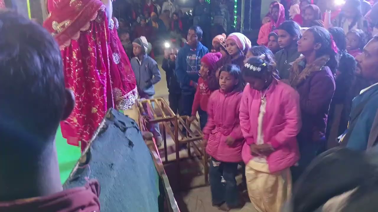 सुरभी सिंह का प्रोग्राम बहुत ही अच्छा लगता है दोस्तों देख सकते हैं 
