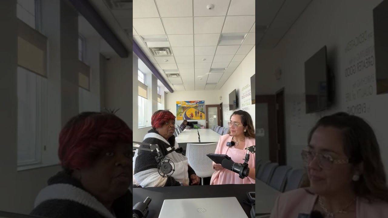 Entrevista con la doctora Elena Quevedo desde El Centro del Inmigrante