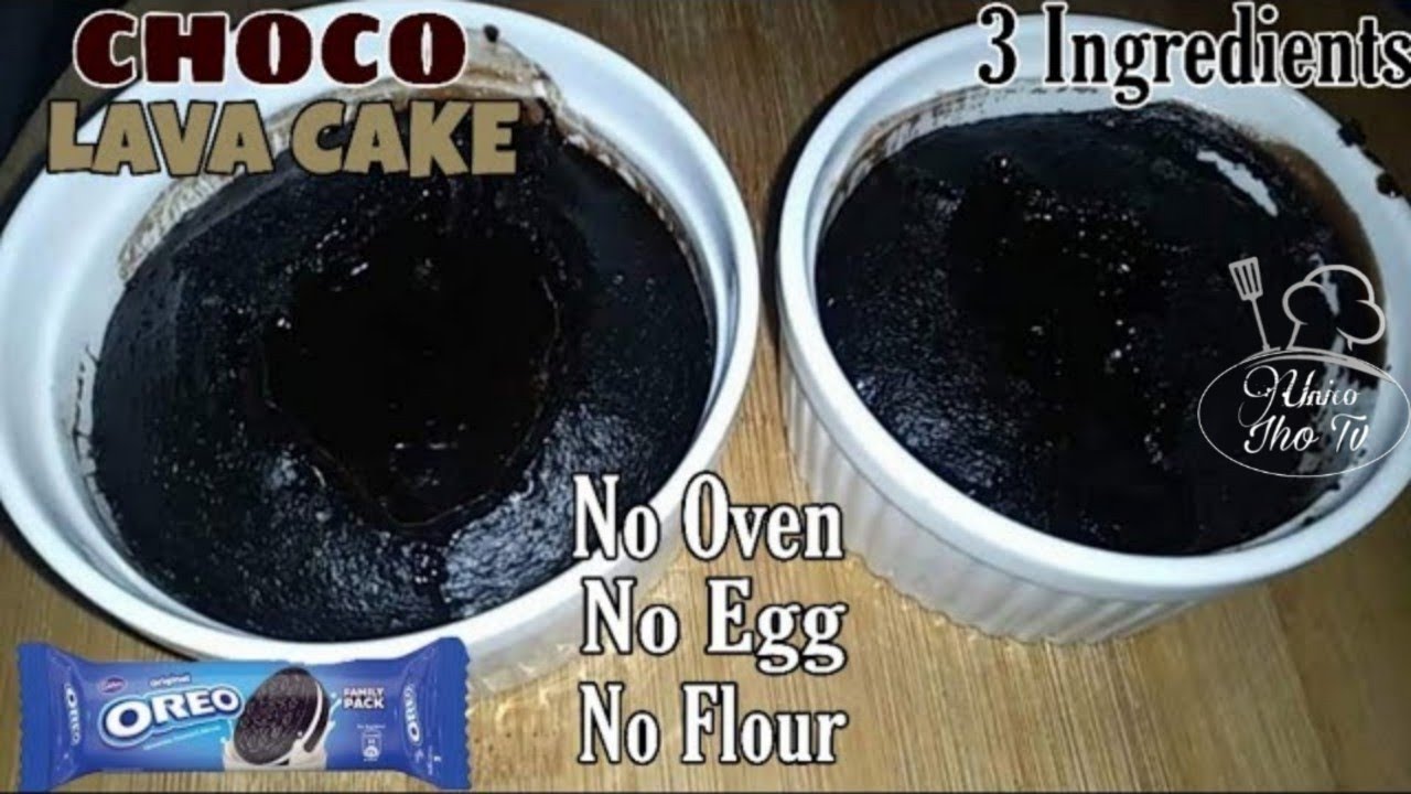 CHOCOLATE LAVA CAKE | ONLY 3 INGREDIENTS | LOCKDOWN | EPISODE 21