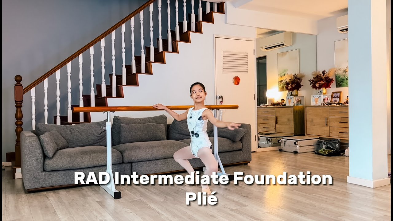 RAD Intermediate Foundation Ballet - Plie