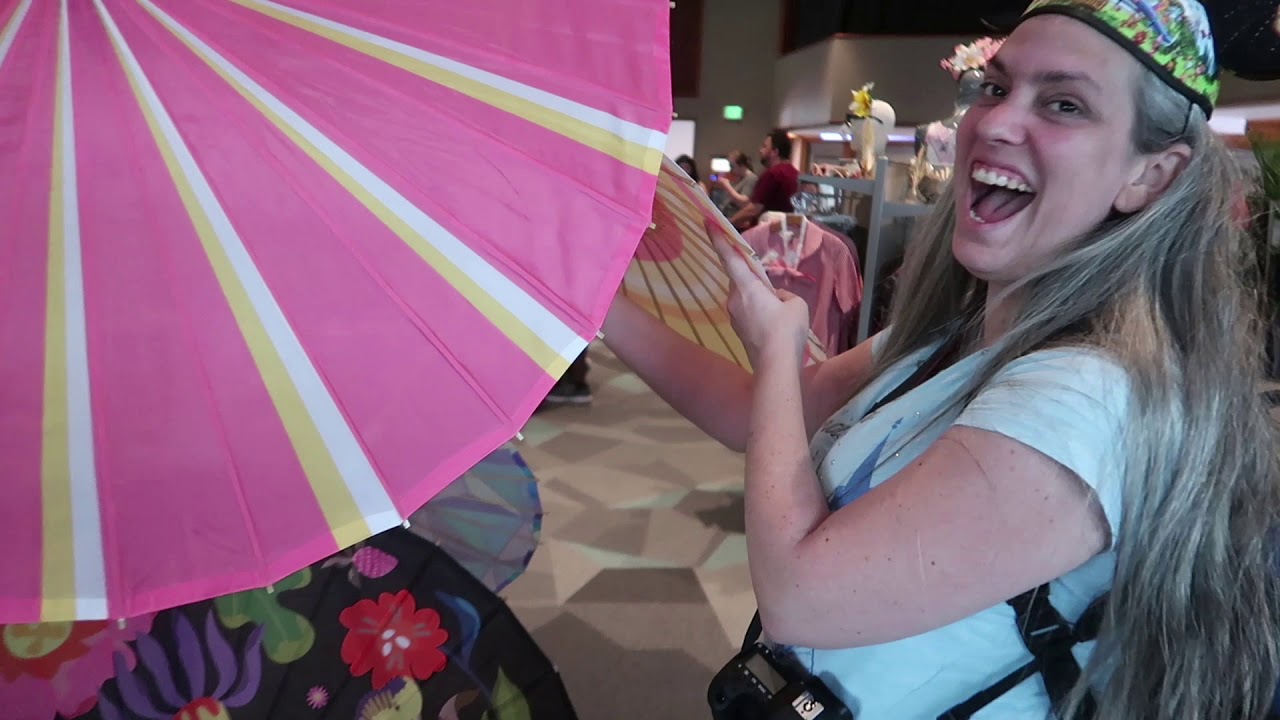 Disney's Epcot Flower and Garden Fun and so much NEW Merch and trying new food!