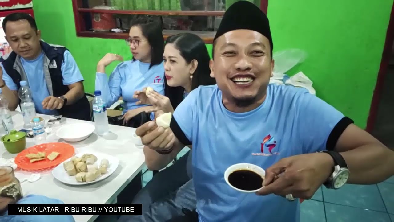PEMPEK WAK INO KERTAPATI PALEMBANG