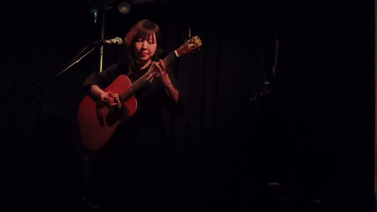 「光」佳納子