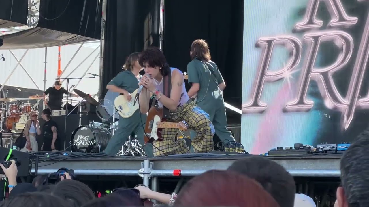 230706 King Princess - Little Bother (Live at Mad Cool Festival 2023)