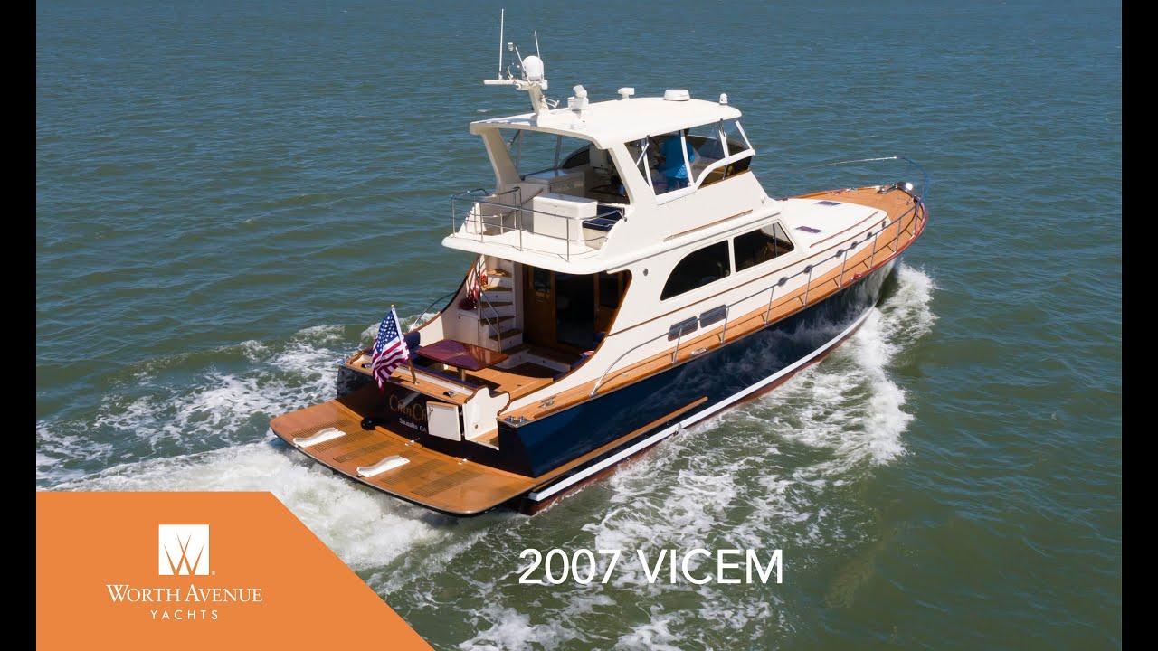 58' (17.68m) Vicem Yacht CHIN CHIN Sold By Worth Avenue Yachts