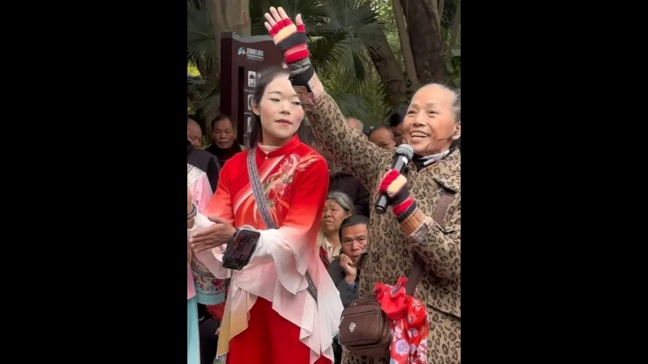 十五元霄送祝福#山歌热门推送 #鱼峰山公园山歌对唱 #民族特色民族文化 #少数民族风情 #非遗抖起来