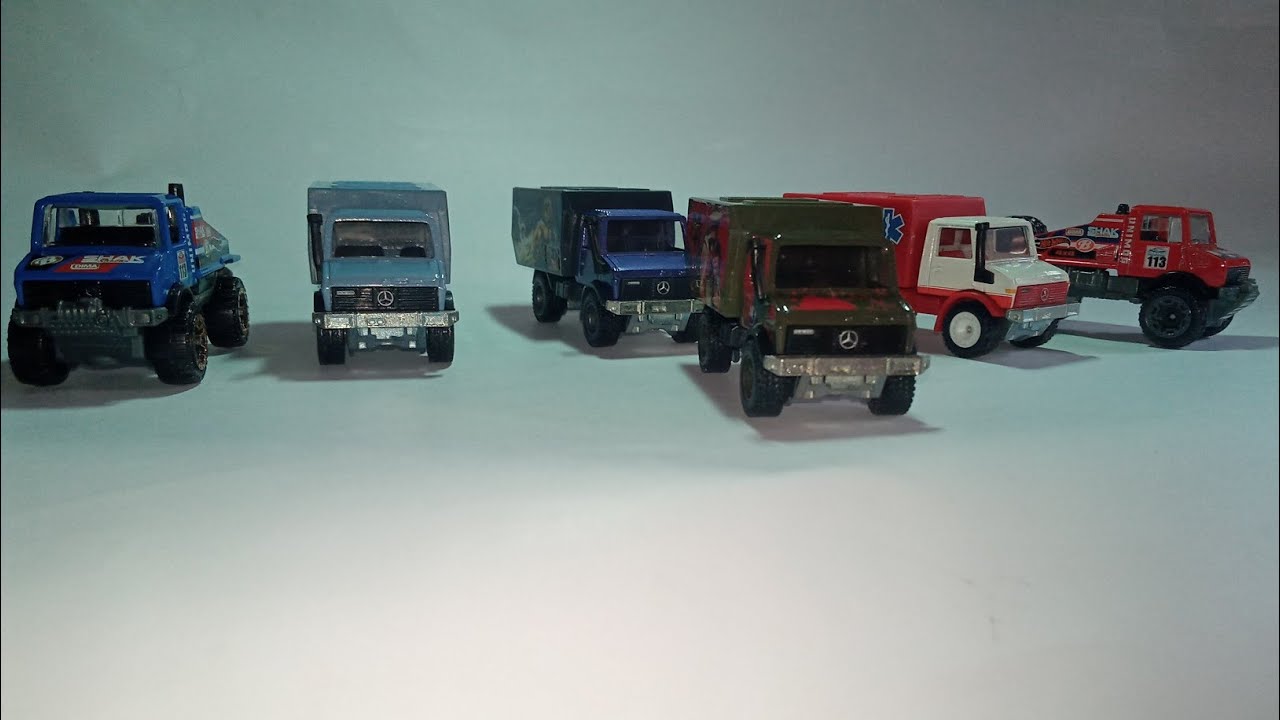 Unboxing Hot Wheels 1/64 Mercedes Benz Unimog 1300 | Diecast Review