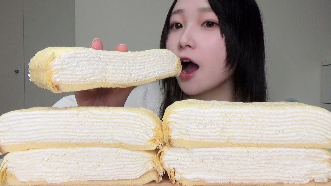 【モッパン】巨大ミルクレープを大食いしてみた。