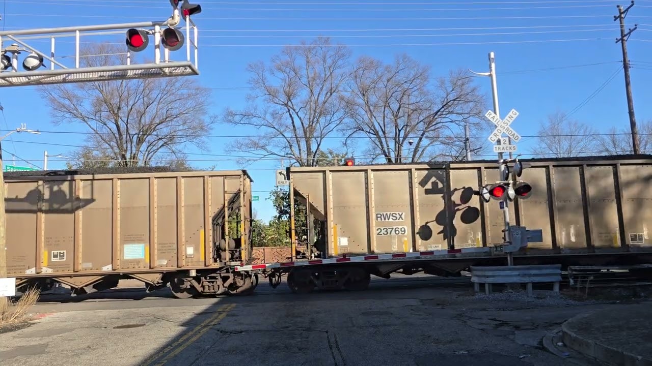 BNSF Train in Memphis, TN with 2 DPUs