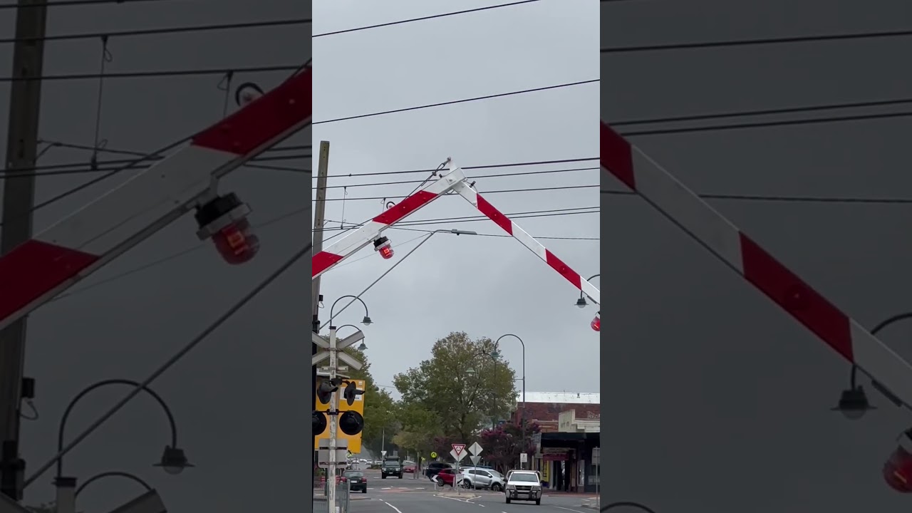 Slightly Broken Light Relay and hinged gate activation at Main St Pakenham